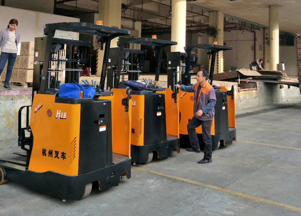 東莞美時(shí)家具采購杭州叉車(chē)案例